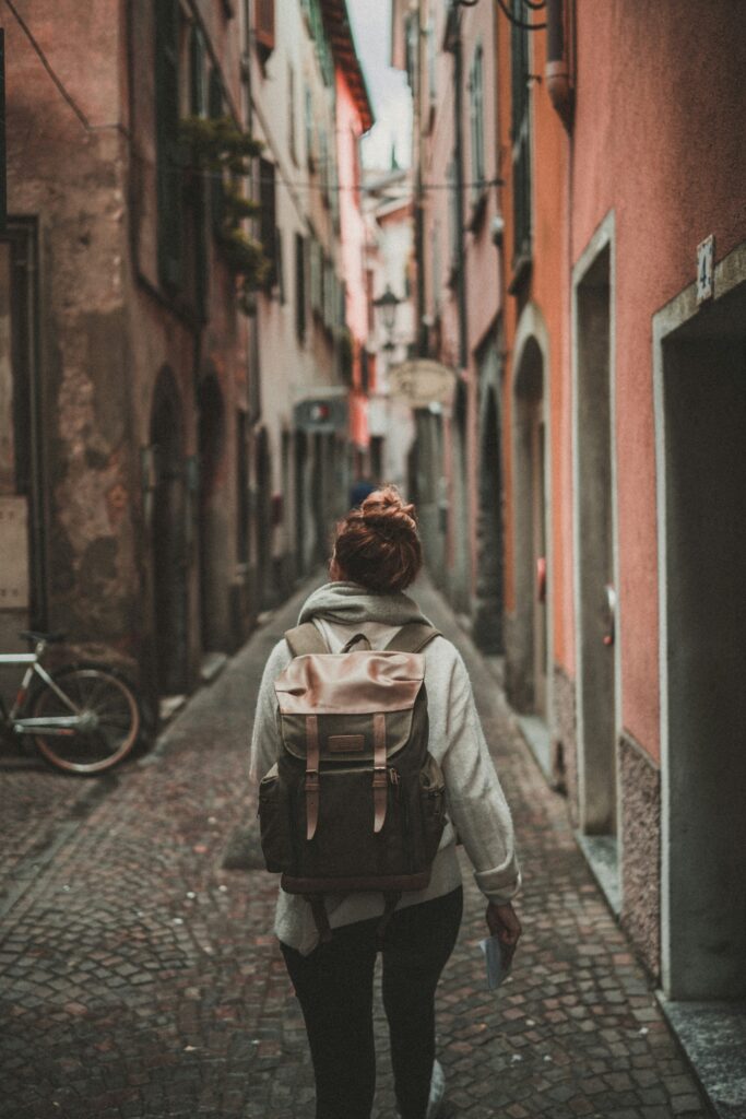 timo-stern-iUBgeNeyVy8-unsplash